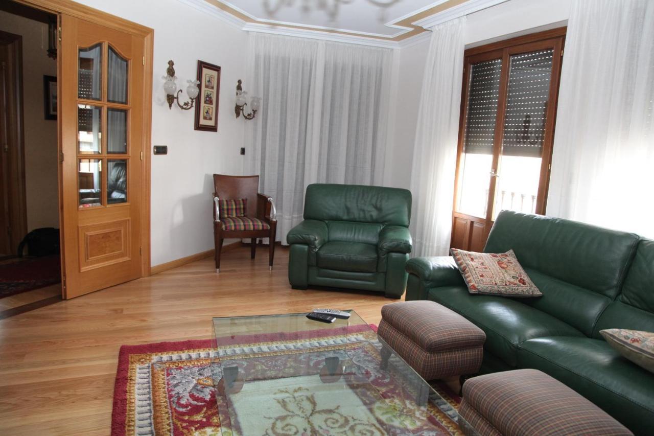 Vila San Pedroko Bidea Alsasua Exteriér fotografie