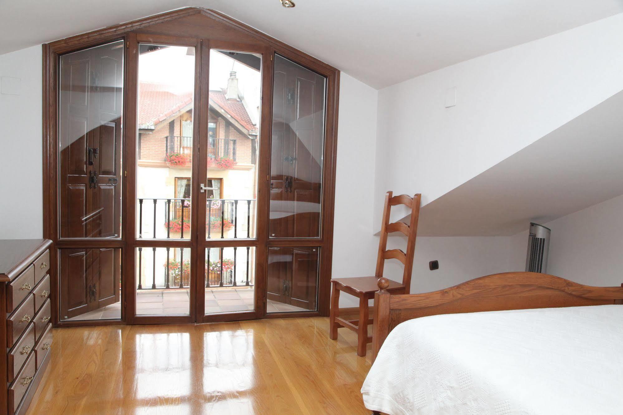 Vila San Pedroko Bidea Alsasua Exteriér fotografie